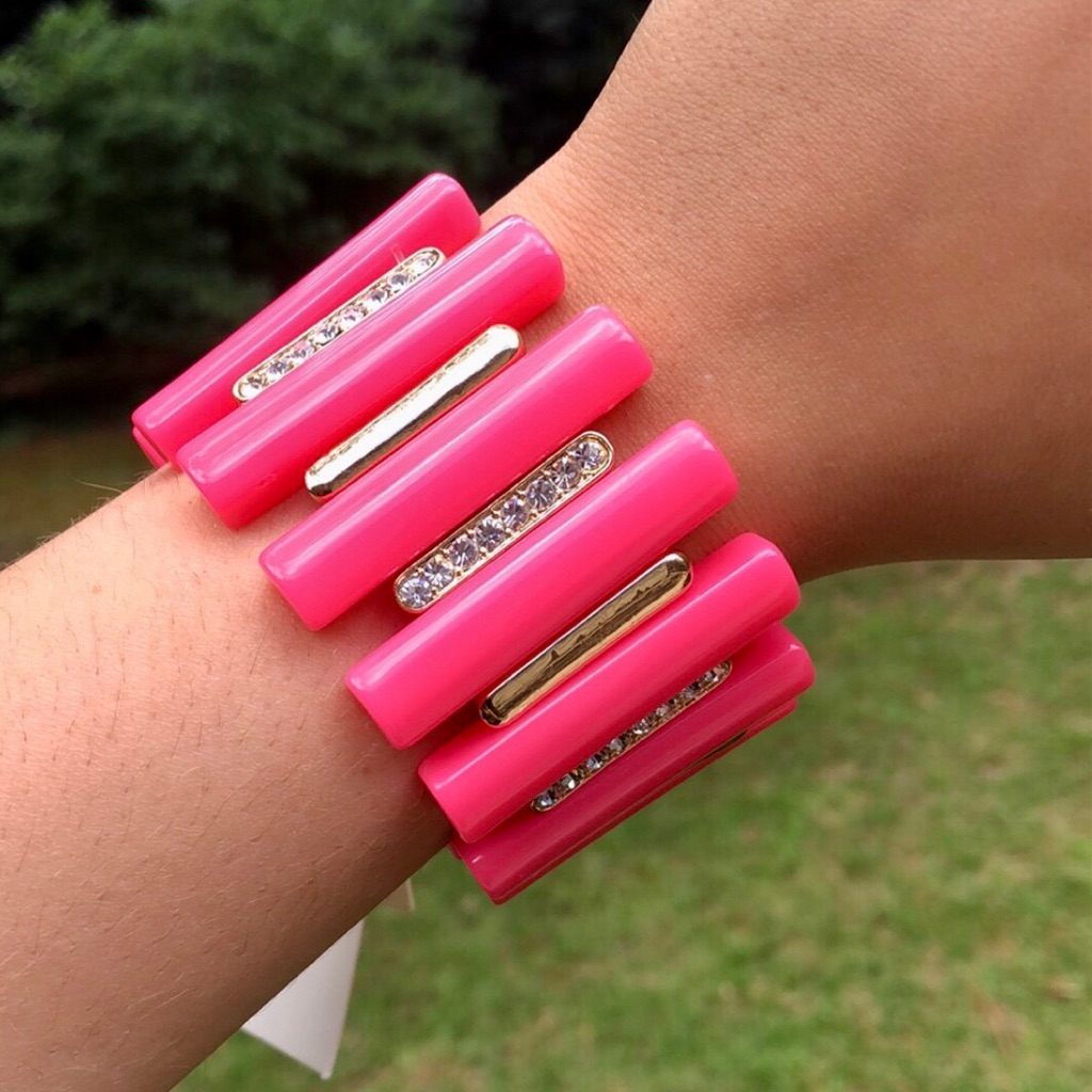 Amrita Singh Retro 80s Glam Bracelet 20$
